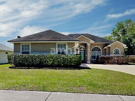 3251 Sexton Dr in Green Cove Springs, FL - Building Photo