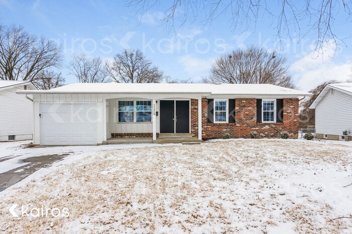 1175 5th Plaza in Florissant, MO - Building Photo