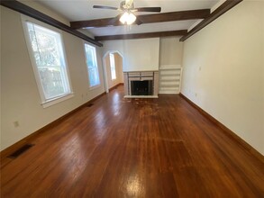 902 S Grove St in Eustis, FL - Building Photo - Building Photo