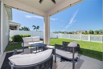 13124 Rain Lily Dr in Riverview, FL - Building Photo - Building Photo