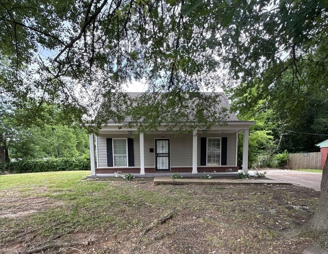 property at 1430 Stacey St