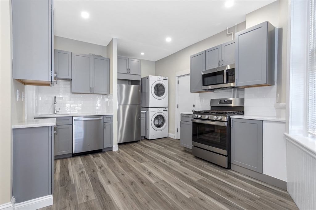 47 Brackett St, Unit #1 in Boston, MA - Building Photo