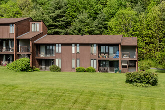 NorthEast Terrace in Amherst, MA - Building Photo - Building Photo