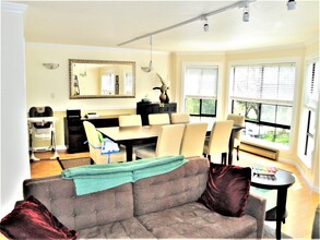 1576 Fell St, Unit 2 in San Francisco, CA - Building Photo - Building Photo