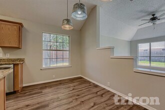 4429 Spanish Oak Cir in Corinth, TX - Foto de edificio - Building Photo