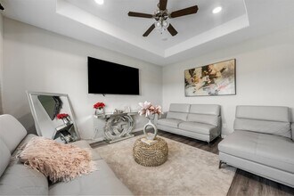 397 Rd 5102 in Cleveland, TX - Building Photo - Building Photo