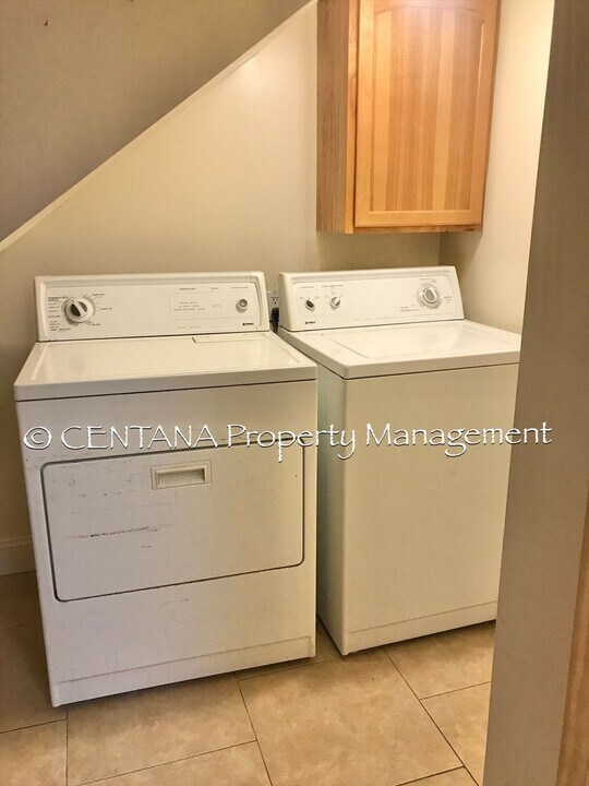 1126 W Quartz St-Unit -Unit B in Butte, MT - Building Photo
