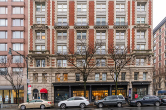 The Orleans in New York, NY - Building Photo - Building Photo