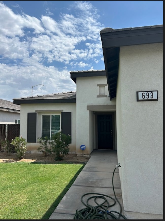 693 Diamond St in Imperial, CA - Building Photo - Building Photo