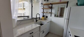 444 Nahua St in Honolulu, HI - Building Photo