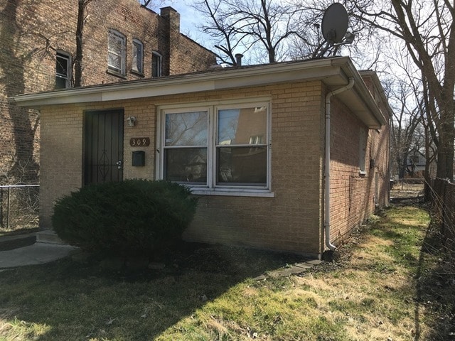 309 W 109th St in Chicago, IL - Building Photo - Building Photo