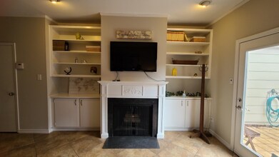 14715 Barryknoll Ln in Houston, TX - Building Photo - Building Photo