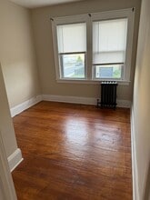 18 Chamberlain Ave in Little Ferry, NJ - Building Photo - Building Photo