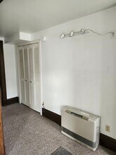 130 Loomis St, Unit 130A Loomis St in Burlington, VT - Foto de edificio - Building Photo