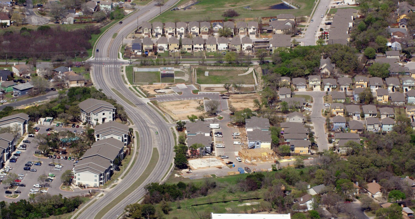 Canopy At Westgate Grove in Austin, TX - Building Photo