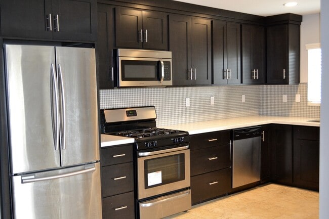 property at 7152 Fulton St
