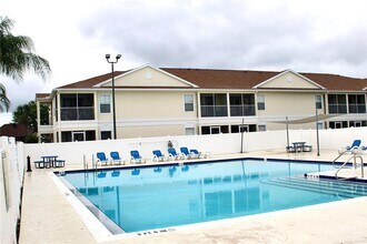 8829 Coral Palms Ct in Kissimmee, FL - Building Photo - Building Photo