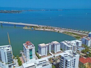 226 Golden Gate Point, Unit 63 in Sarasota, FL - Building Photo - Building Photo