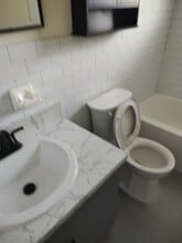 5931 13th St, Unit 5931 in Zephyrhills, FL - Foto de edificio - Building Photo