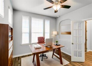 3801 Juniperio St in Denton, TX - Building Photo - Building Photo