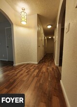 5020 Tacomic Dr in Sacramento, CA - Building Photo - Building Photo