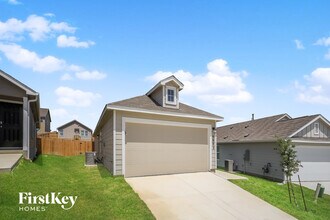 6623 Scarecrow Wy in San Antonio, TX - Building Photo - Building Photo