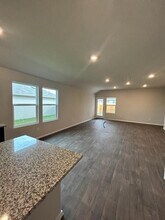 224 Rough Holw Cv in San Marcos, TX - Building Photo - Building Photo