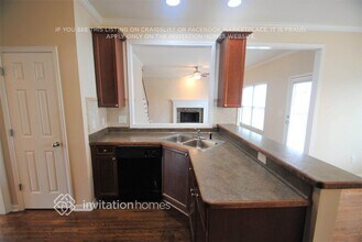 307 Oakwind Way in Canton, GA - Building Photo - Building Photo