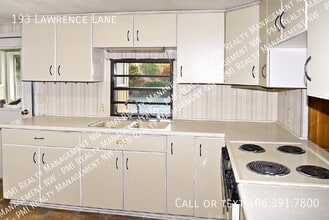 193 Lawrence Ln in Kalispell, MT - Building Photo - Building Photo