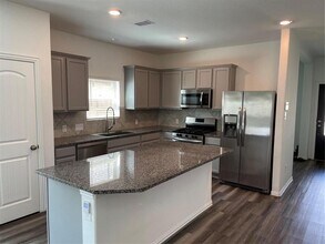 9034 Beacon Mill Dr in Cypress, TX - Building Photo - Building Photo