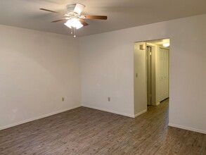 1004 E Goodwin St in Prescott, AZ - Building Photo - Interior Photo