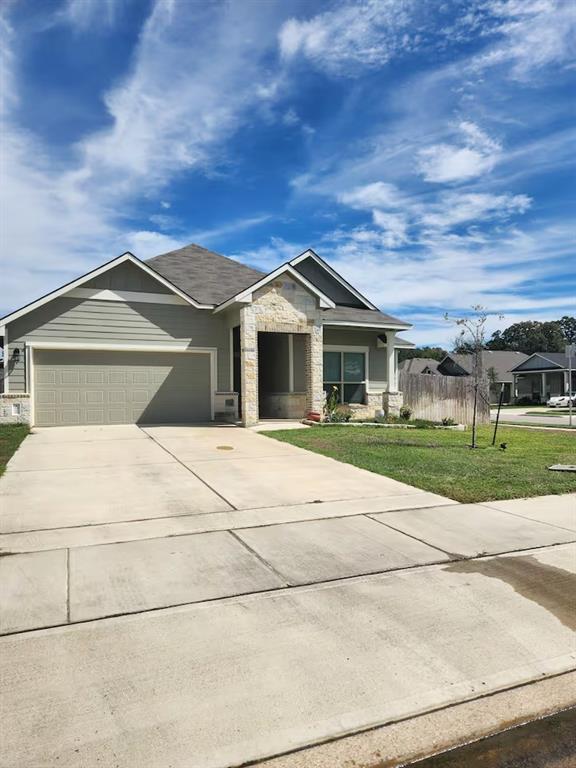property at 1916 Thorndyke Ln