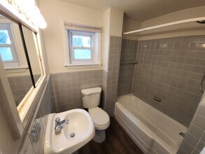 620 Wood St in Conshohocken, PA - Building Photo - Building Photo
