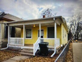 1425 Sumner St in Lincoln, NE - Building Photo