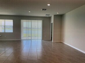 18027 Pastureland Ave in Bradenton, FL - Building Photo - Building Photo