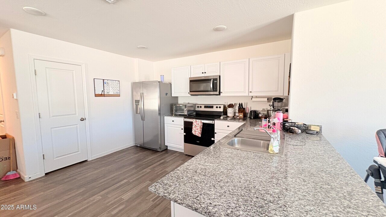 24570 W Cocopah St in Buckeye, AZ - Building Photo
