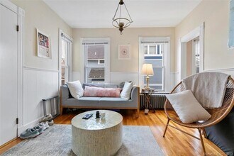 56 Mansfield St-Unit -2 in New Haven, CT - Foto de edificio - Building Photo