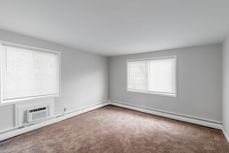 Ridley Mews Apartments in Prospect Park, PA - Foto de edificio - Interior Photo