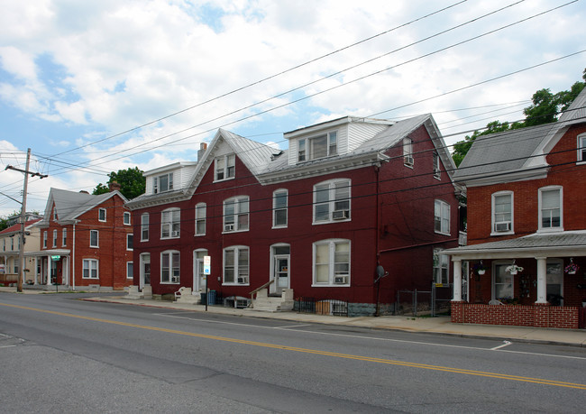 805-809 W Washington St in Hagerstown, MD - Building Photo - Building Photo