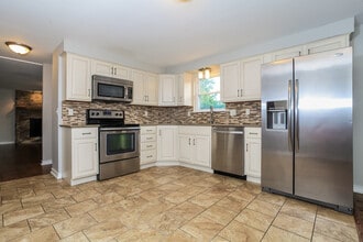 3480 Meadowlark Dr in Edgewood, KY - Building Photo - Building Photo