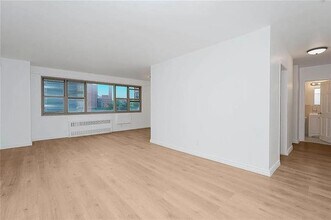 444 Neptune Ave in Brooklyn, NY - Building Photo - Building Photo