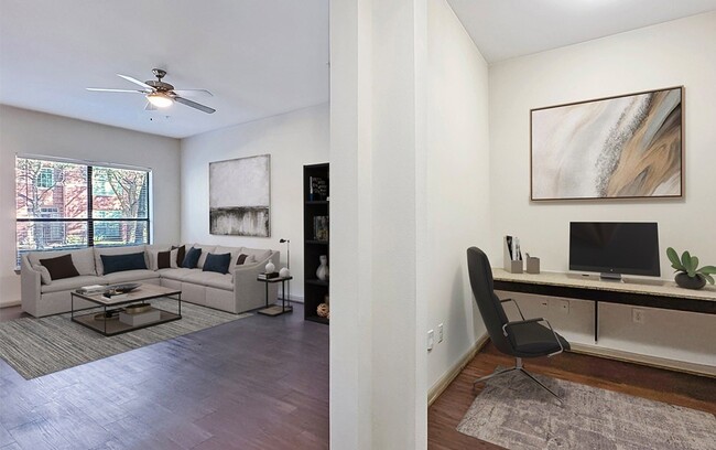 property at 206 McGowen St