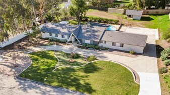 771 Calle Pecos in Thousand Oaks, CA - Building Photo