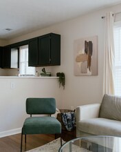 408 E Drake Ave in Auburn, AL - Foto de edificio - Building Photo