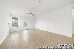 11672 Folsom Pass in San Antonio, TX - Building Photo - Building Photo