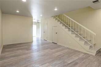 19216 Hamlin St in Los Angeles, CA - Building Photo - Building Photo