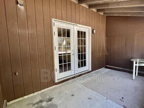 230 W Madison St in Rochester, PA - Building Photo - Building Photo