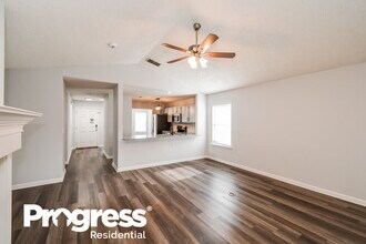 8030 Welbeck Ln in Jacksonville, FL - Building Photo - Building Photo