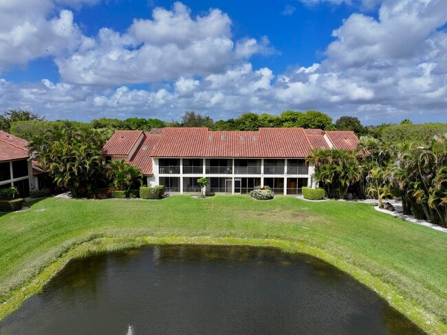 7935 La Mirada Dr in Boca Raton, FL - Building Photo - Building Photo