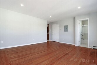 36 Devoe St in Dobbs Ferry, NY - Building Photo - Building Photo